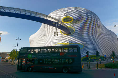 City bus and bullring shopping mall in Birmingham, October 15, UK 2020のeditorial素材