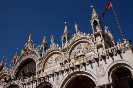 Venezia: Particolare della Basilica di san Marcoのeditorial素材