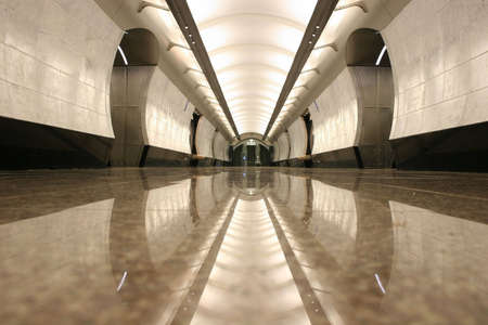 empty subway station floorの写真素材
