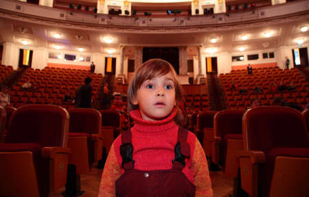 Child in theaterの写真素材