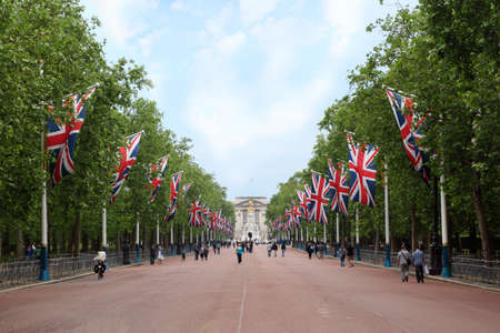 Alley Mall, Victoria Memorial and Buckingham Palace are seen in the distance. Right and left of the...