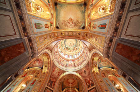 Pictured ceiling with archs inside Cathedral of Christ the Saviour in Moscow, Russiaのeditorial素材