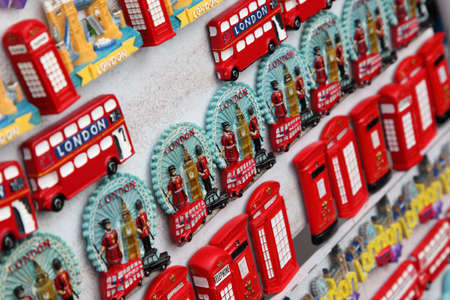 LONDON - JUNE 7: Few rows of magnet souvenirs from London: Big Ben, red bus, phone on June 7, 2010 in London. Annually visitors spend in London 10 billion pounds sterlingのeditorial素材