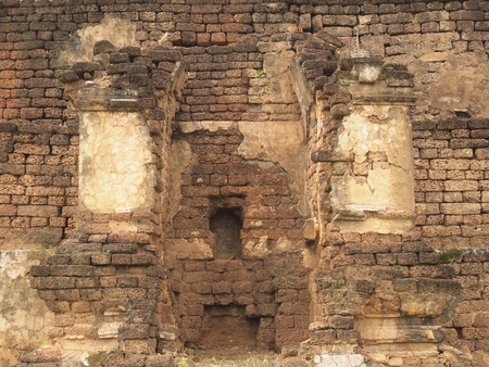 Ruins of ancient temples at Sukhothai Historical Park, Thailandの写真素材
