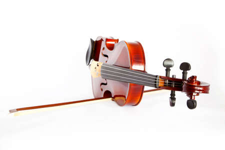 Violin isolated on white backgroundの写真素材