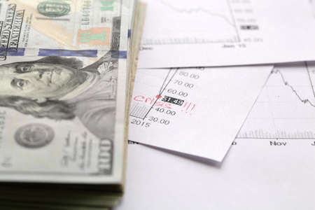 graph indicates the fall in the price of oilの写真素材