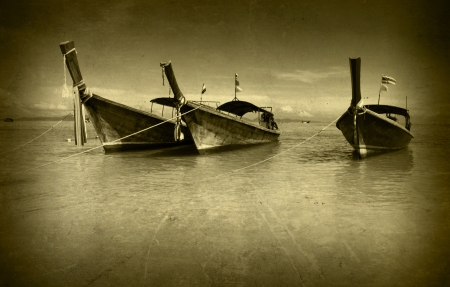 Tropical beach, longtail boats, Andaman Sea, Thailandの写真素材