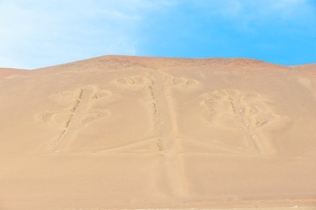 El Candelabro, Ballestas Islands, Peru, South Americaの写真素材