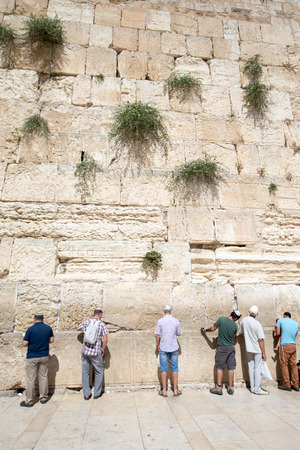 ERUSALEM, ISRAEL - June 24, 2015 : Jewish worshipers pray at Wailing Wall , Israelのeditorial素材