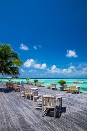 sea in Maldives. tropical beach in Maldives with  blue lagoonの写真素材