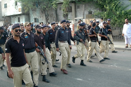 KARACHI/PAKISTAN_  Protest against anti islam film made in USA ,anti United states and Ilsreal demonstration arragned by Mujlis wahadet Muslimeen Aamamia student organisations and supporters at USA consulatate in Karachi on 16 Sept. 2012        のeditorial素材