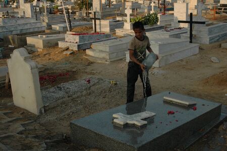 KARACHI/PAKISTAN_ Pakistani catholics commmunity celebrate soul day at christian cemetary Gora Quberistan today on 2 Nov. 2012       のeditorial素材