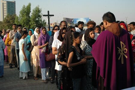 KARACHI/PAKISTAN_ Pakistani catholics commmunity celebrate soul day at christian cemetary Gora Quberistan today on 2 Nov. 2012      のeditorial素材