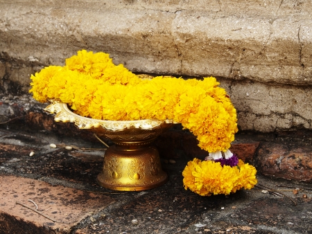 Thai Marigold Garland on Golden Tray, Ayutthaya, Thailandの写真素材