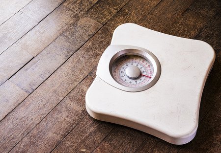 analog weight scale 