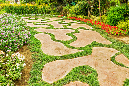 Walkway in garden ,Royal Park Rajapruek in chiang mai,Thailandのeditorial素材