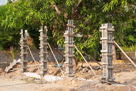 Concrete pillar mold for house construction,Template reinforced concrete pillar.