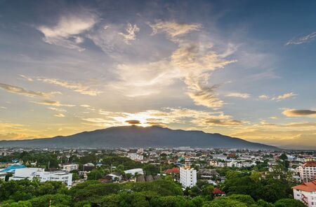CHIANG MAI, THAILAND - JUNE 15, 2016: Chiang mai cityscape in evening time, Thailandのeditorial素材