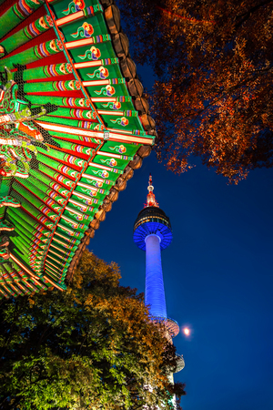 Namsan Park and N Seoul Tower at Night in Seoul,South Korea.のeditorial素材