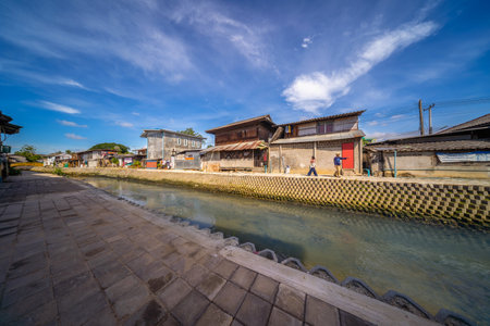 Chiang Mai, Thailand - Juluy 17, 2022: Mae Kha canal is a new famous places in Chiang Mai City, Thailand.
It is a landmark for leisure and travel.のeditorial素材