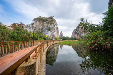 Hin Khao Ngu Park, Khao Ngu Stone Park in Ratchaburi, Thailand also call Snake Mountain. Beautiful stone mountain and lake in Ratchaburi Provinceの写真素材