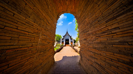 Wat Lok Molee Temple is one of the oldest temples in Chiang Mai. over five hundred years old Built during the Lanna Kingdom period Located in the north of the city of Chiang Mai, Thailandの写真素材