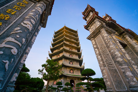 There are many beautiful Statue at Chua Linh Ung Bai But Temple (Lady Buddha Temple) in Danang, Vietnamのeditorial素材