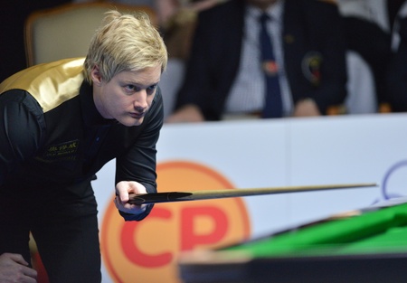 Bangkok, Thailand - SEP 3 Neil Rebertson of Australia participates in a Sangsom Six-red World Championship 2013 at Montien Riverside Hotel on September 3, 2013 in Bangkok, Thailand のeditorial素材