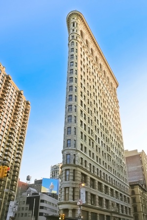 NEW YORK CITY - JAN 24 : Flat Iron building facade on January 24, 2010 in New York City. Completed in 1902, it is considered to be one of the first skyscrapers ever built. のeditorial素材