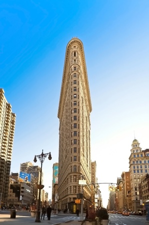 NEW YORK CITY - JAN 24 : Flat Iron building facade on January 24, 2010 in New York City. Completed in 1902, it is considered to be one of the first skyscrapers ever built. のeditorial素材
