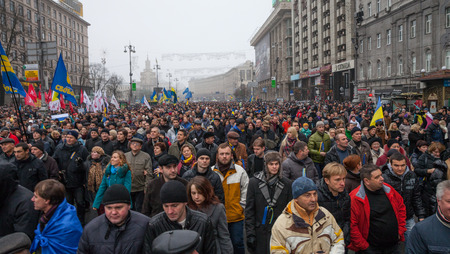 KIEV, UKRAINE - NOVEMBER 24: EuroMaidan - People protest after Ukraine suspended talks with European Union on associationのeditorial素材
