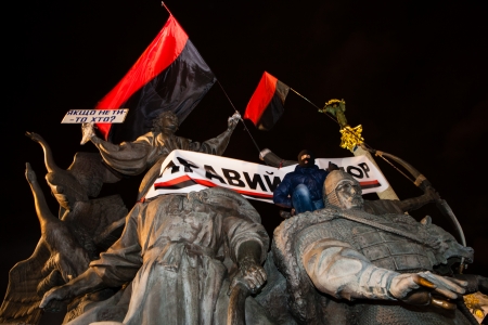 KIEV, UKRAINE - NOVEMBER 29: Pro-Europe protest in Kiev on november 29, 2013, Kiev, Ukraineのeditorial素材