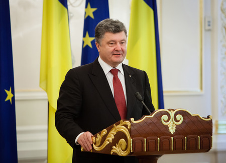KIEV, UKRAINE - Sep 12, 2014: President of Ukraine Petro Poroshenko during an official meeting with European Commission President Jose Manuel Barroso in Kievのeditorial素材