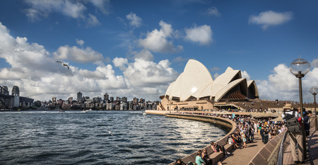 SYDNEY, AUSTRALIA - DECEMBER 12, 2014: Sydney Opera House view in Sydney, Australia. The Sydney Opera House is a famous arts center. It was designed by Danish architect Jorn Utzonのeditorial素材