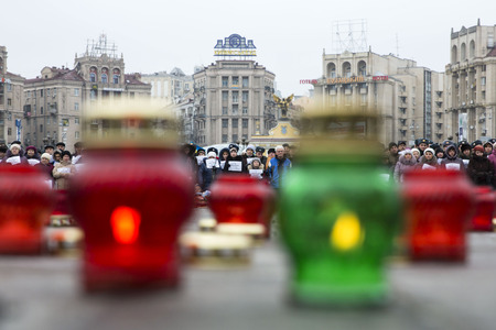 KIEV, UKRAINE - Jan 18, 2015: Banners \"I Volnovaha\" and the lamps on Independence Square during the march of solidarity against terrorism and memory of victims of terrorist attack in Volnovakhaのeditorial素材