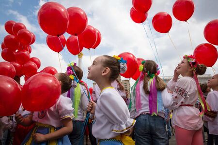 KIEV, UKRAINE - May. 01, 2015: Flashmob Poppies of memory on Independence Square in Kyivのeditorial素材