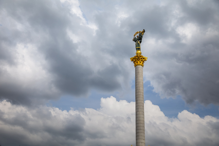 KIEV, UKRAINE - May 08, 2017: Independence Monument is a victory column located on Maidan Nezalezhnosti (Independence Square) in Kiev and is commemorated to the Independence of Ukraineのeditorial素材