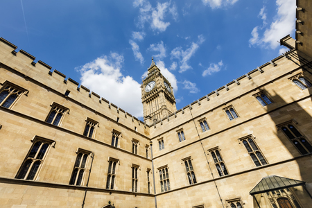 LONDON, UK - Apr 19, 2017: Big Ben (Elizabeth Tower) stands at the north end of the Palace of Westminster the meeting place of House of Commons and House of Lords, two houses of the Parliament of UKのeditorial素材