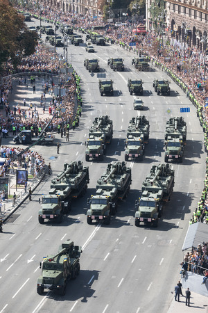 KIEV, UKRAINE - Aug 24, 2018: Military parade in Kiev. Column of military equipment and army troops on the march on the occasion of Independence day of Ukraineのeditorial素材