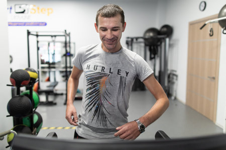 IRPIN, UKRAINE - Sep. 15, 2023: Military personnel injured in the war in Ukraine are seen undergoing rehabilitation at a rehabilitation centre Next Step Ukraine in Irpin, Ukraine.のeditorial素材