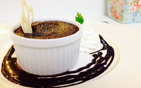 Sweet brown cakeの素材