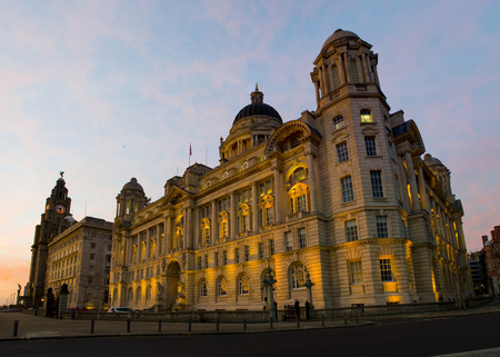 Port of Liverpool building on Liverpool waterfrontのeditorial素材