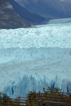 Impressive vertical photo of the Perito Moreno Glacier located in the Andes Mountains in Patagonia Argentinaの写真素材