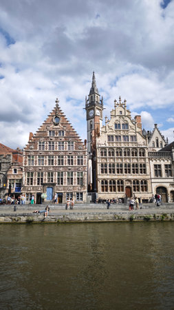 Vertical Travel Photography of Ghent, Belgium â Medieval Canals, Castles and Historic Architectureの写真素材