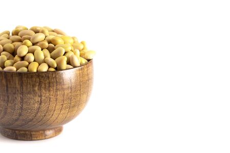 A Bowl of Dry Mayocoba Beans Isolated on a White Backgroundの写真素材