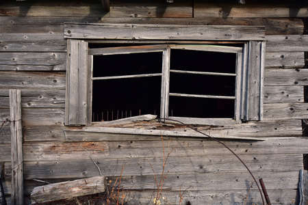 Old Broken Windowの写真素材