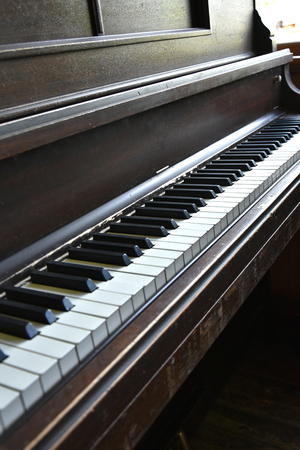 Vintage Upright Pianoの写真素材