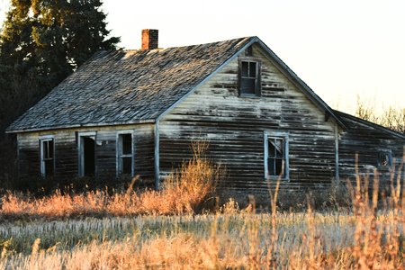 Old Run Down Farm Houseの写真素材