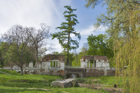 Old ruins in Oleksandriia Park founded in 1793 by the wife of the Polish hetman Franciszek Ksawery Branicki in Bila Tserkva, Ukraineの写真素材