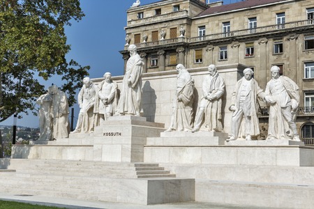 BUDAPEST, HUNGARY - SEPTEMBER 24, 2015: Closeup of a monument dedicated to former Hungarian Prime Minister Lajos Kossuth in front of the Hungarian Parliament Building on Lajos Kossuth Square.のeditorial素材